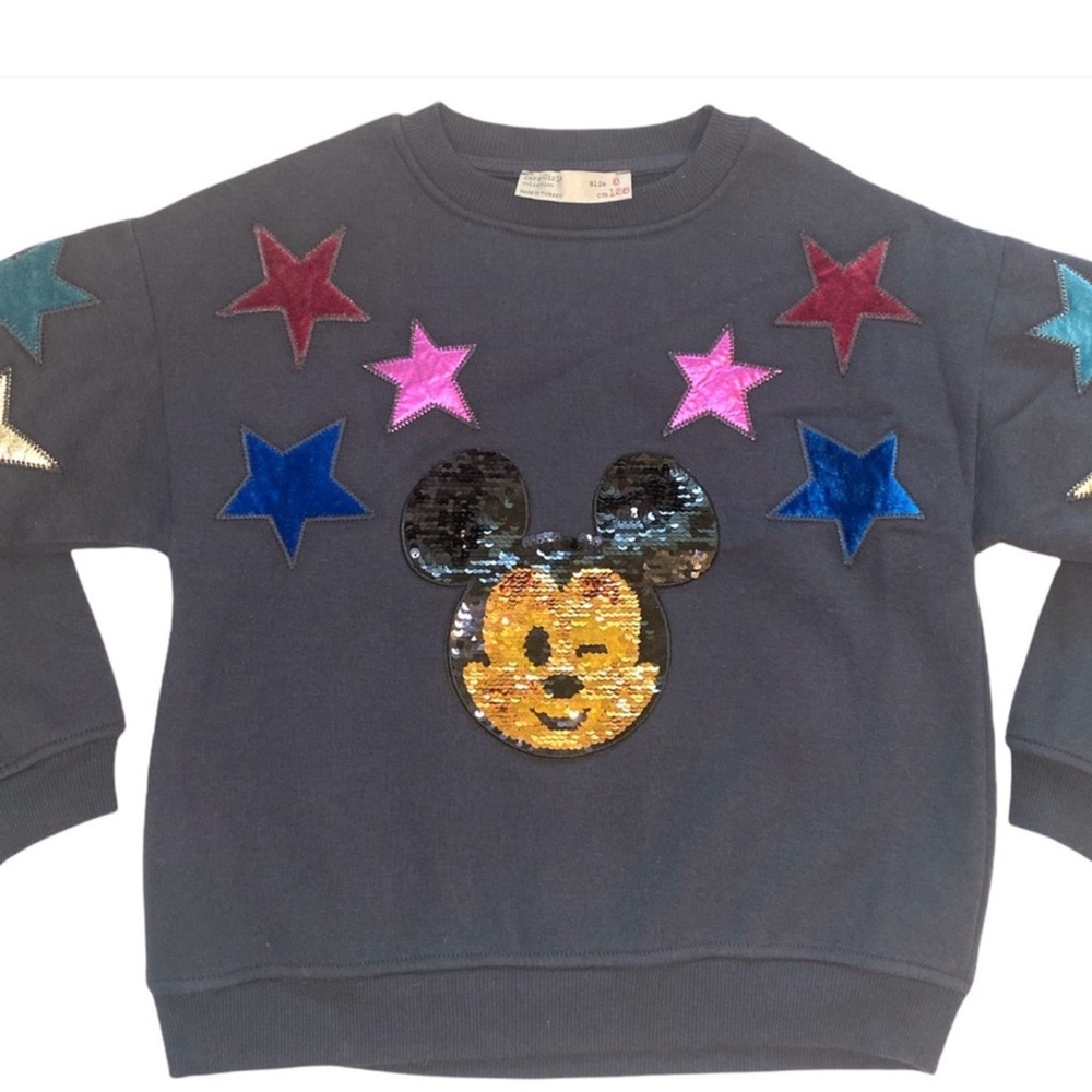 Zara Girls Mickey Mouse Sequin Flip Sweater Size 8 Black with Colorful Stars